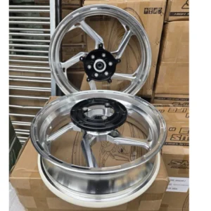 my-11134207-820ld-me72zvk142rp80.webp Sport Rim Set Front And Rear Xmax 5 Legs Silver Chrome Limited Edition Colour Forged CNC Xmax v1 v2 Sport Rim